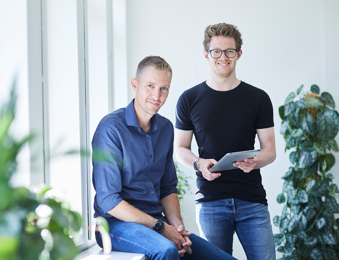 1160×890-tom-daniel-2