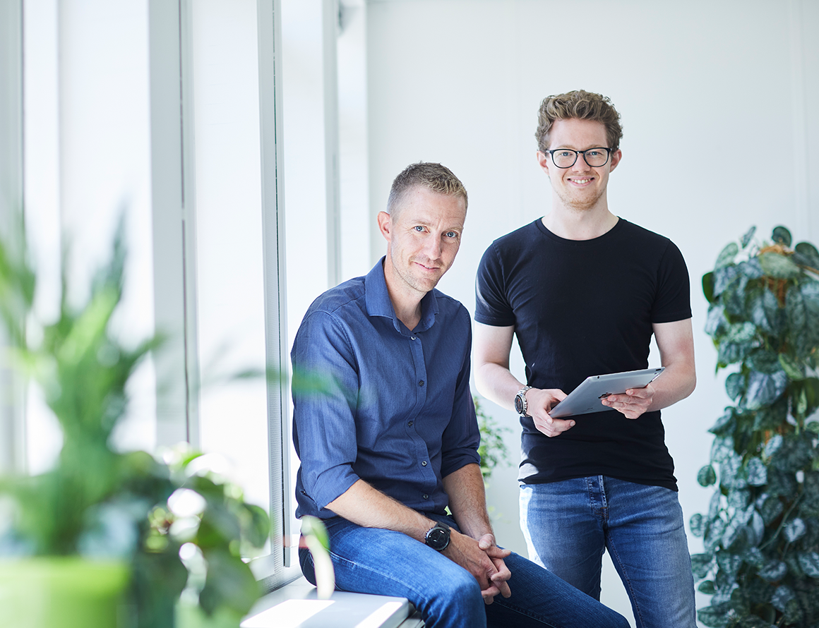 1160×890-tom-daniel